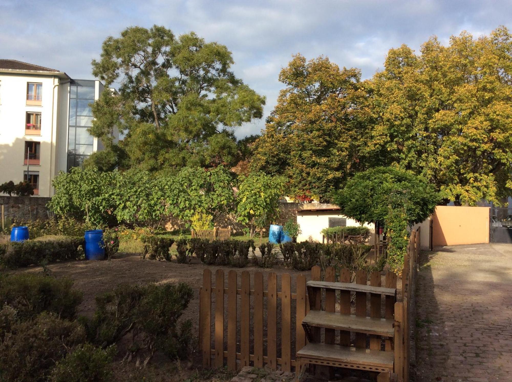 花园边小屋 安热尔桑 外观 照片